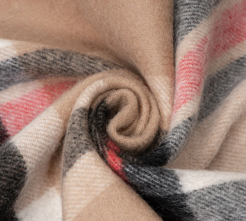 AUSTRALIAN SHEPHERD® 100% Wool Check Scarf Solara - Image 10