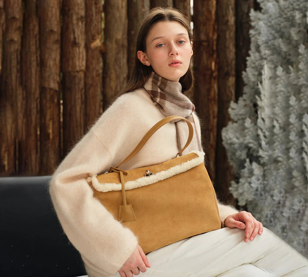 AUSTRALIAN SHEPHERD® Women Fluffy Wool Adjustable Strap Over Shoulder Tote Bag Duwel - Image 2