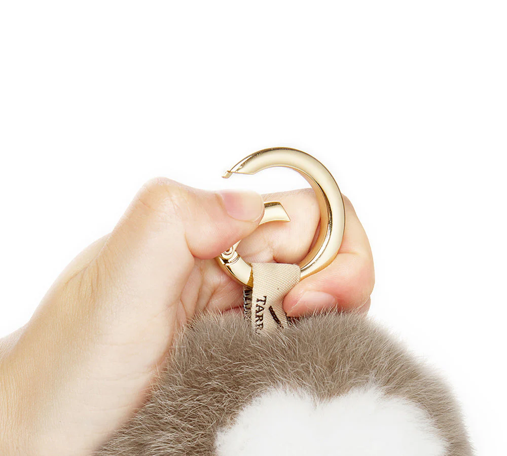 Fluffy Cat Paw Keyring - Image 15