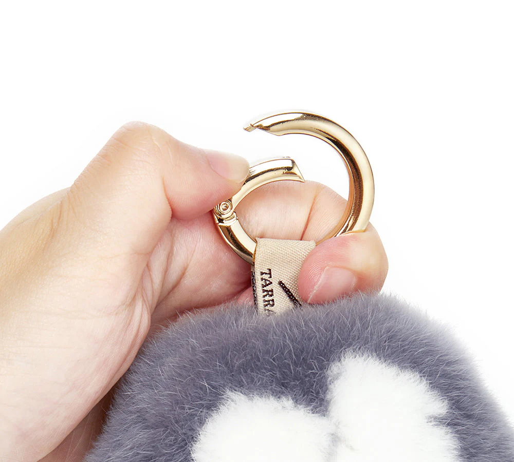 Fluffy Cat Paw Keyring - Image 22