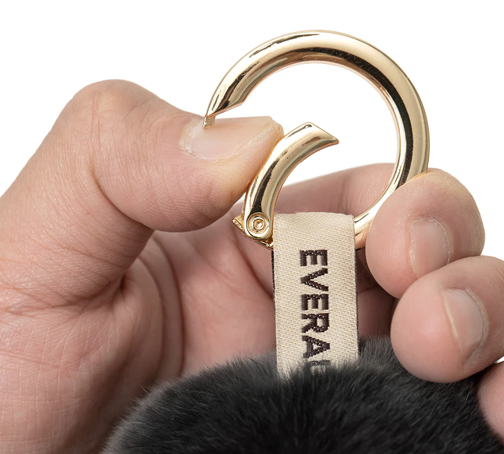 EVERAU® Fluffy Lop Keyrings - Image 36