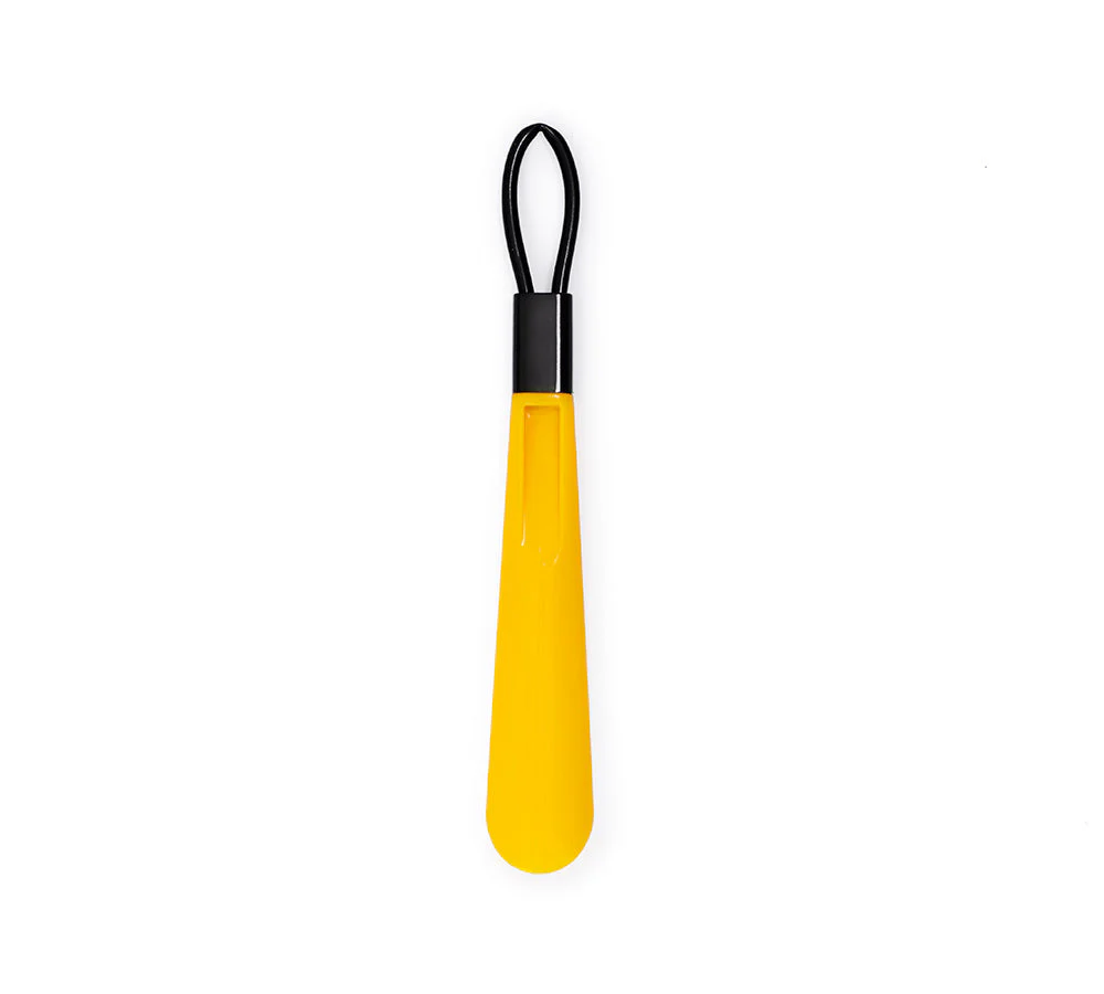 Travel Shoehorn with Handle - Image 13