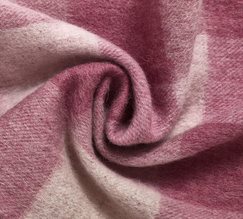 Urban UGG® 100% Wool Check Scarf Zoe - Image 15